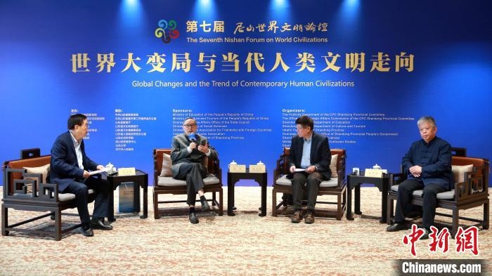 9月27日，第七屆尼山世界文明論壇首場高端對話舉行?！×籂?攝