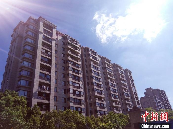 資料圖：杭州某住宅樓?！」溻?攝