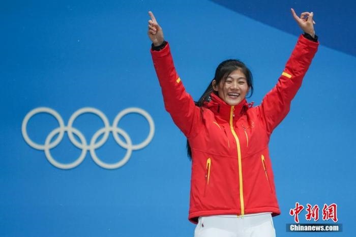 劉佳宇在平昌獲得銀牌。<a target='_blank' href='/'>中新社</a>記者 崔楠 攝