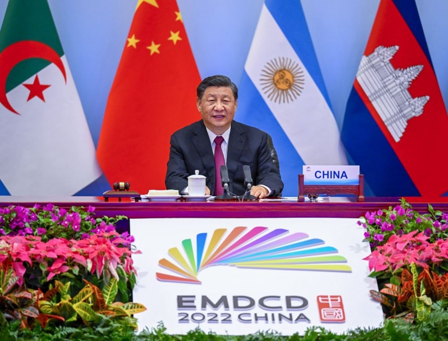 2022年6月24日晚，國家主席習(xí)近平在北京以視頻方式主持全球發(fā)展高層對話會(huì)并發(fā)表題為《構(gòu)建高質(zhì)量伙伴關(guān)系 共創(chuàng)全球發(fā)展新時(shí)代》的重要講話。
