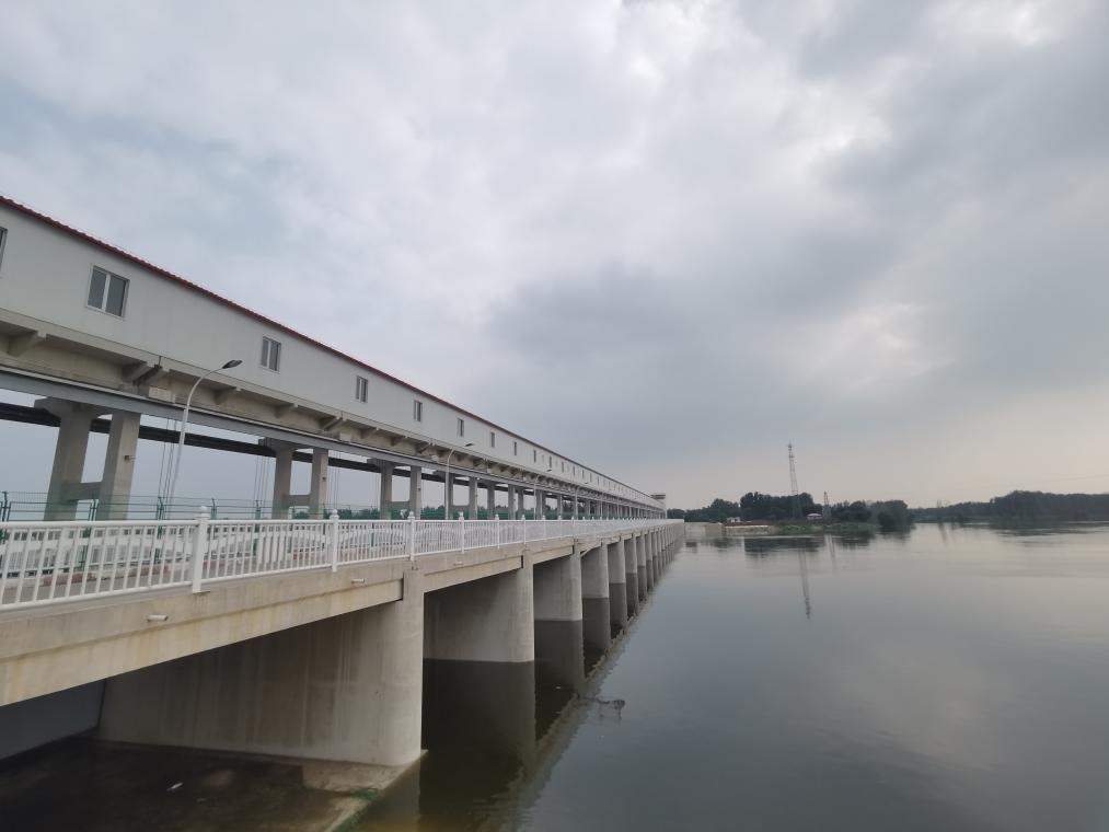 圖為獨(dú)流減河進(jìn)洪南閘。新華社記者 劉惟真 攝