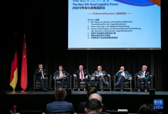9月21日，中德兩國嘉賓參加在德國杜伊斯堡舉辦的2023新絲路物流論壇。新華社記者 張帆 攝