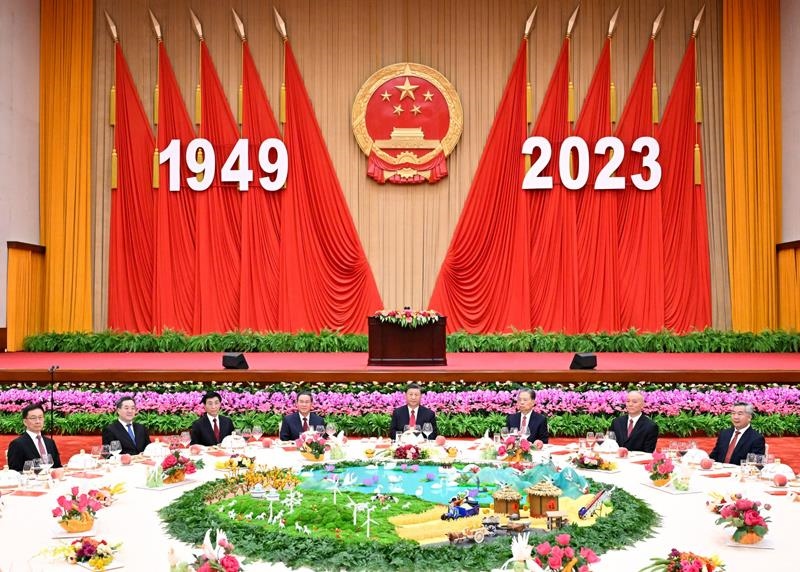 △2023年9月28日，慶祝中華人民共和國成立74周年招待會(huì)在北京人民大會(huì)堂舉行。