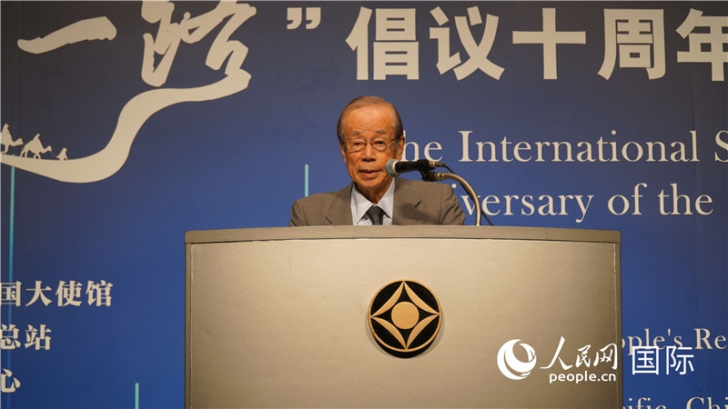 日本前首相福田康夫致辭。人民網(wǎng) 蔣曉辰攝