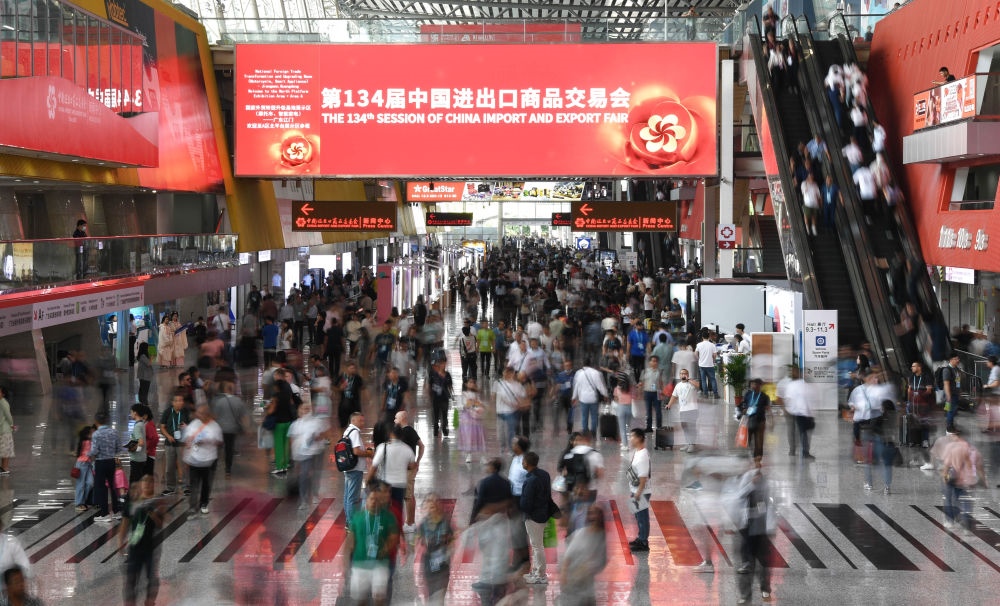 這是2023年10月15日拍攝的第134屆廣交會(huì)現(xiàn)場(chǎng)。新華社記者 鄧華 攝