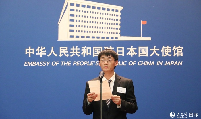 獲獎學(xué)生代表、大阪大學(xué)博士生劉亞飛發(fā)表感言。人民網(wǎng) 許可攝