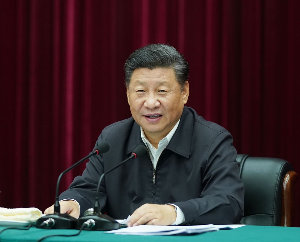 2019年9月18日上午，中共中央總書記、國家主席、中央軍委主席習(xí)近平在鄭州主持召開黃河流域生態(tài)保護(hù)和高質(zhì)量發(fā)展座談會(huì)并發(fā)表重要講話。新華社記者 謝環(huán)馳 攝