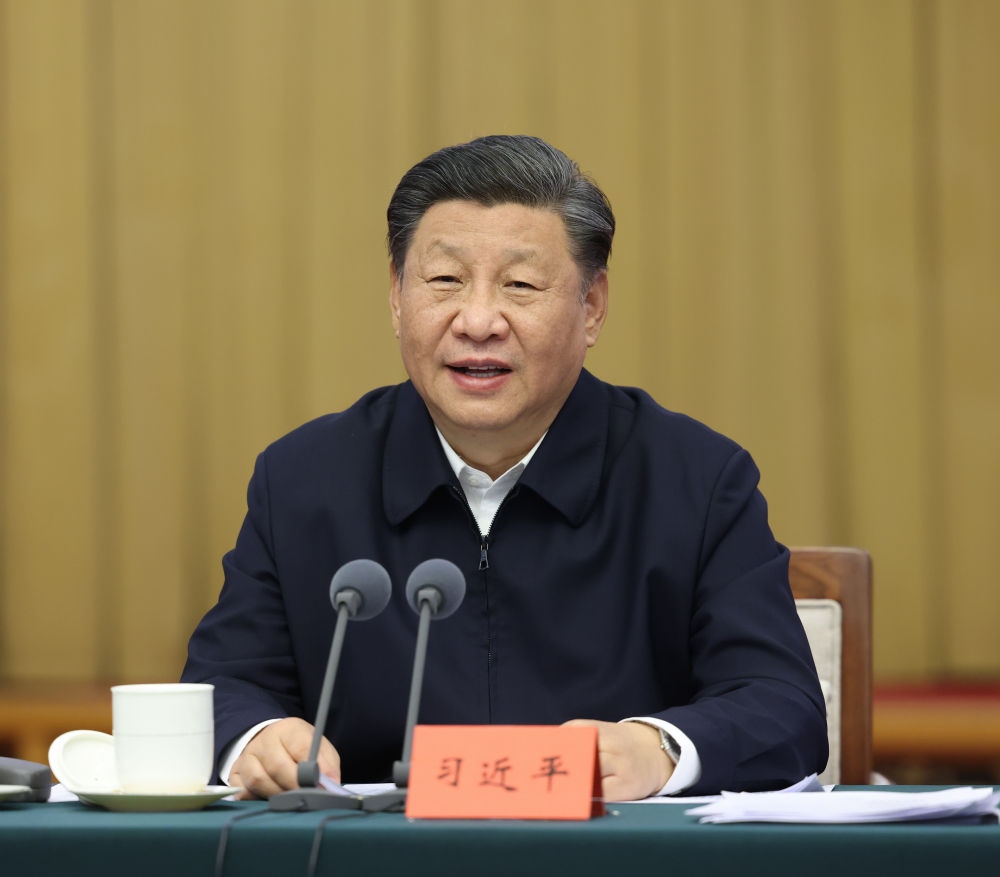 2021年10月22日下午，中共中央總書記、國家主席、中央軍委主席習(xí)近平在山東省濟(jì)南市主持召開深入推動(dòng)黃河流域生態(tài)保護(hù)和高質(zhì)量發(fā)展座談會(huì)并發(fā)表重要講話。新華社記者 謝環(huán)馳 攝