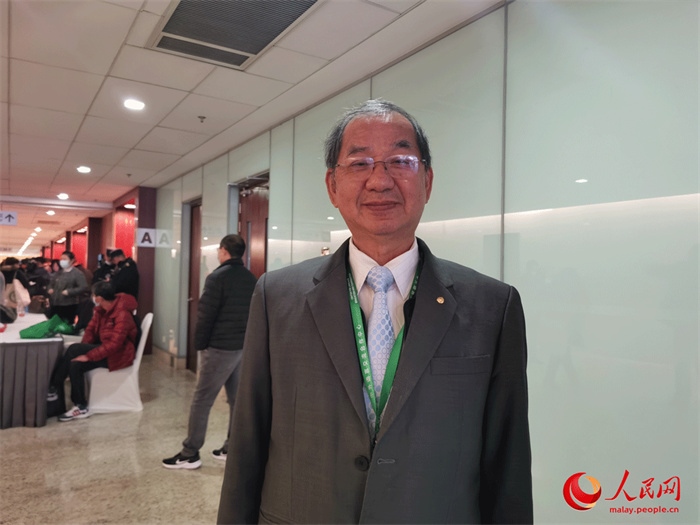 2.馬來西亞漢文化中心主席吳恒燦在北京出席世界中文大會。人民網 楊春燕攝
