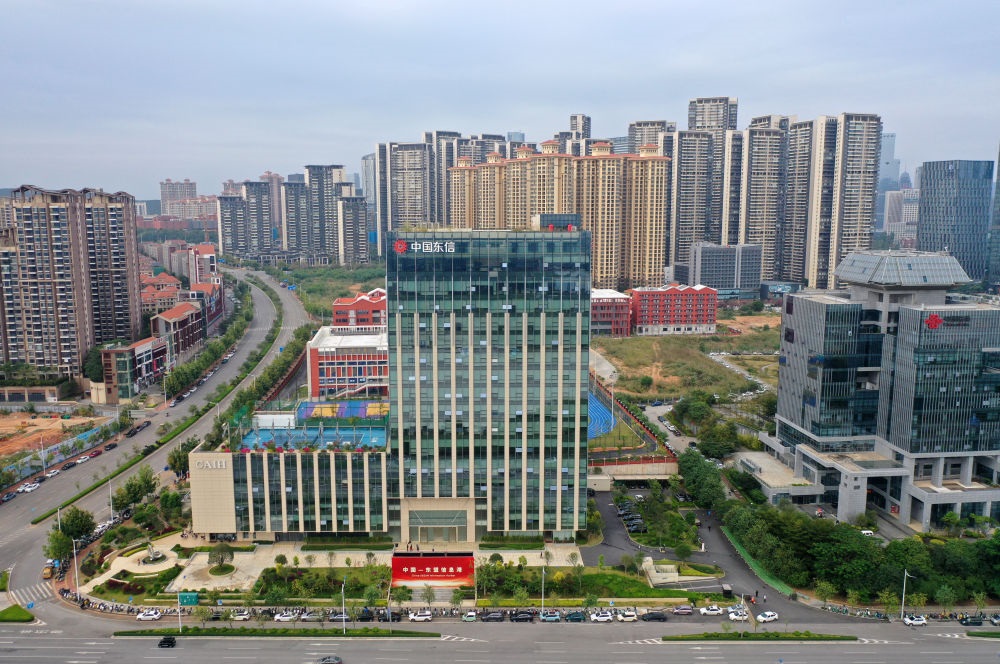 中國(guó)—東盟信息港（無(wú)人機(jī)照片）。