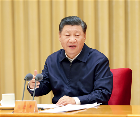 2020年11月16日至17日，中央全面依法治國工作會(huì)議在北京召開。中共中央總書記、國家主席、中央軍委主席習(xí)近平出席會(huì)議并發(fā)表重要講話。圖/新華社記者 龐興雷 攝