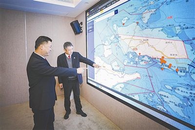 圖③：法官為涉案船舶尋找安全的錨泊地點。
