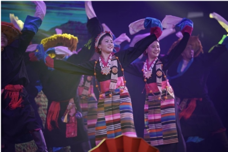 圖為2024“歡樂春節(jié)”中泰互致新春賀辭活動現(xiàn)場。 中國駐泰國大使館文化處供圖