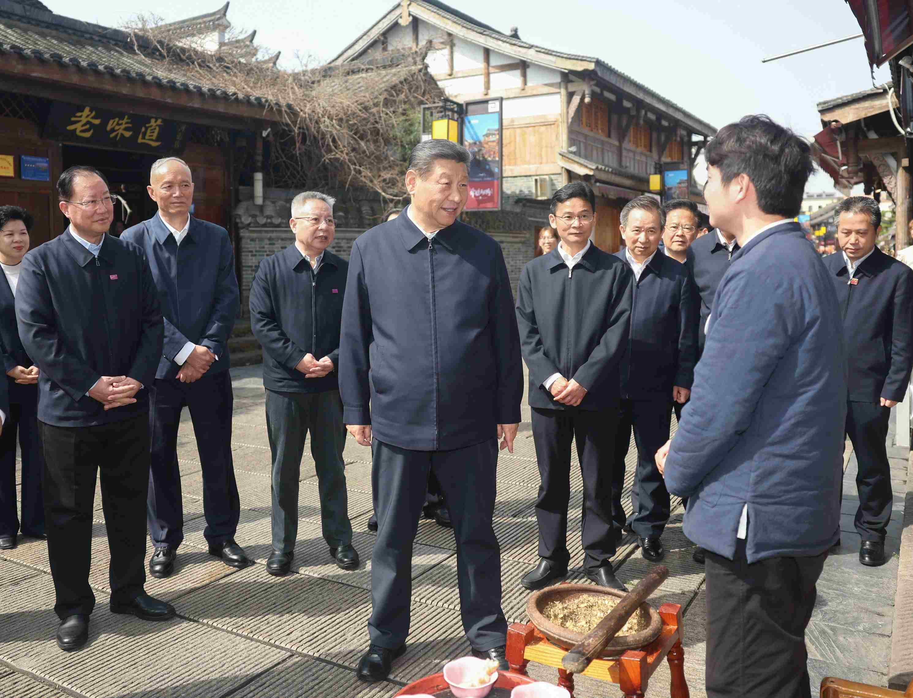 △ 2024年3月19日，習(xí)近平總書記在湖南常德河街考察。