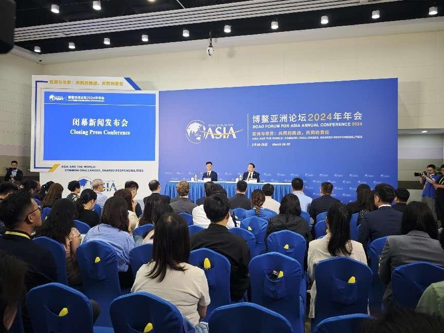 博鰲亞洲論壇2024年年會(huì)閉幕新聞發(fā)布會(huì)。人民網(wǎng)記者 許維娜攝