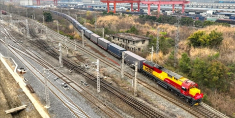全國鐵路實行新的貨物列車運行圖。國鐵集團(tuán)供圖