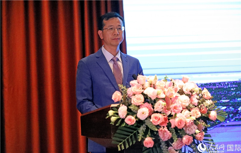 外交部外事管理司副司長姚紹俊在宣介會(huì)上致辭。人民網(wǎng)記者趙益普