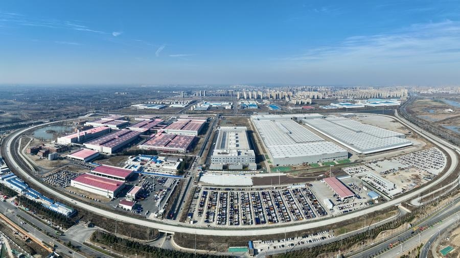 安徽省肥西縣在建的新能源汽車產(chǎn)業(yè)園（2024年1月24日攝，無人機(jī)照片）。新華社發(fā)（陳家樂 攝）