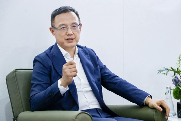華為終端BG智選車業(yè)務(wù)部總裁汪嚴旻