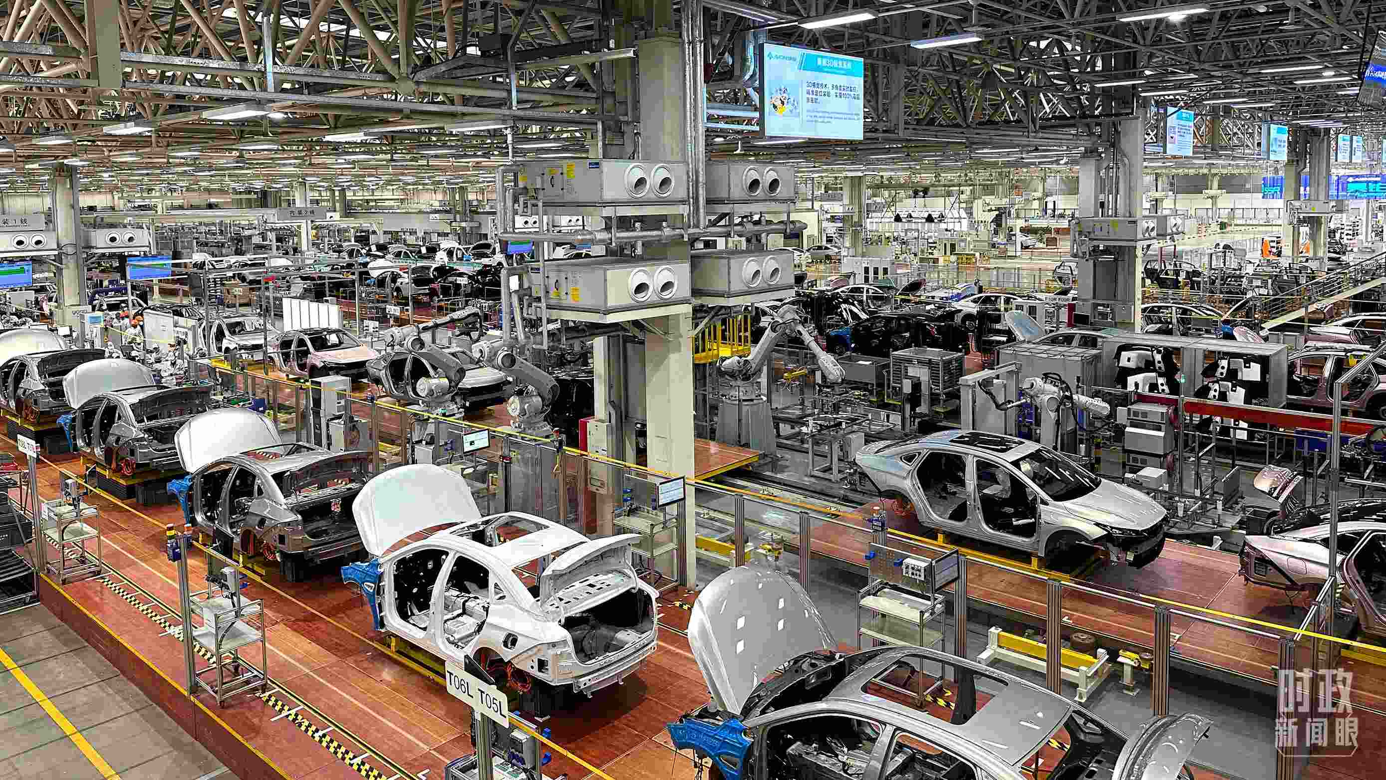 廣州廣汽埃安總裝車間智能生產(chǎn)線。2023年4月，習近平曾到這里考察。（總臺央視記者趙化拍攝）