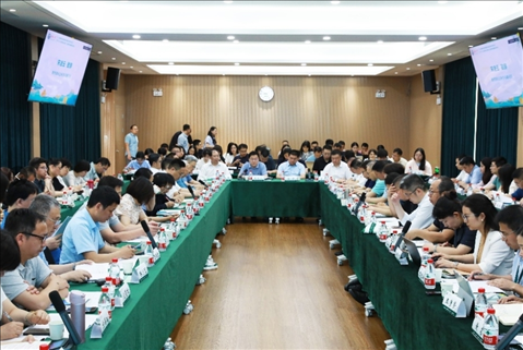 守正創(chuàng)新推動(dòng)思政課建設(shè)內(nèi)涵式發(fā)展學(xué)術(shù)研討會(huì)現(xiàn)場(chǎng)。武漢大學(xué)供圖