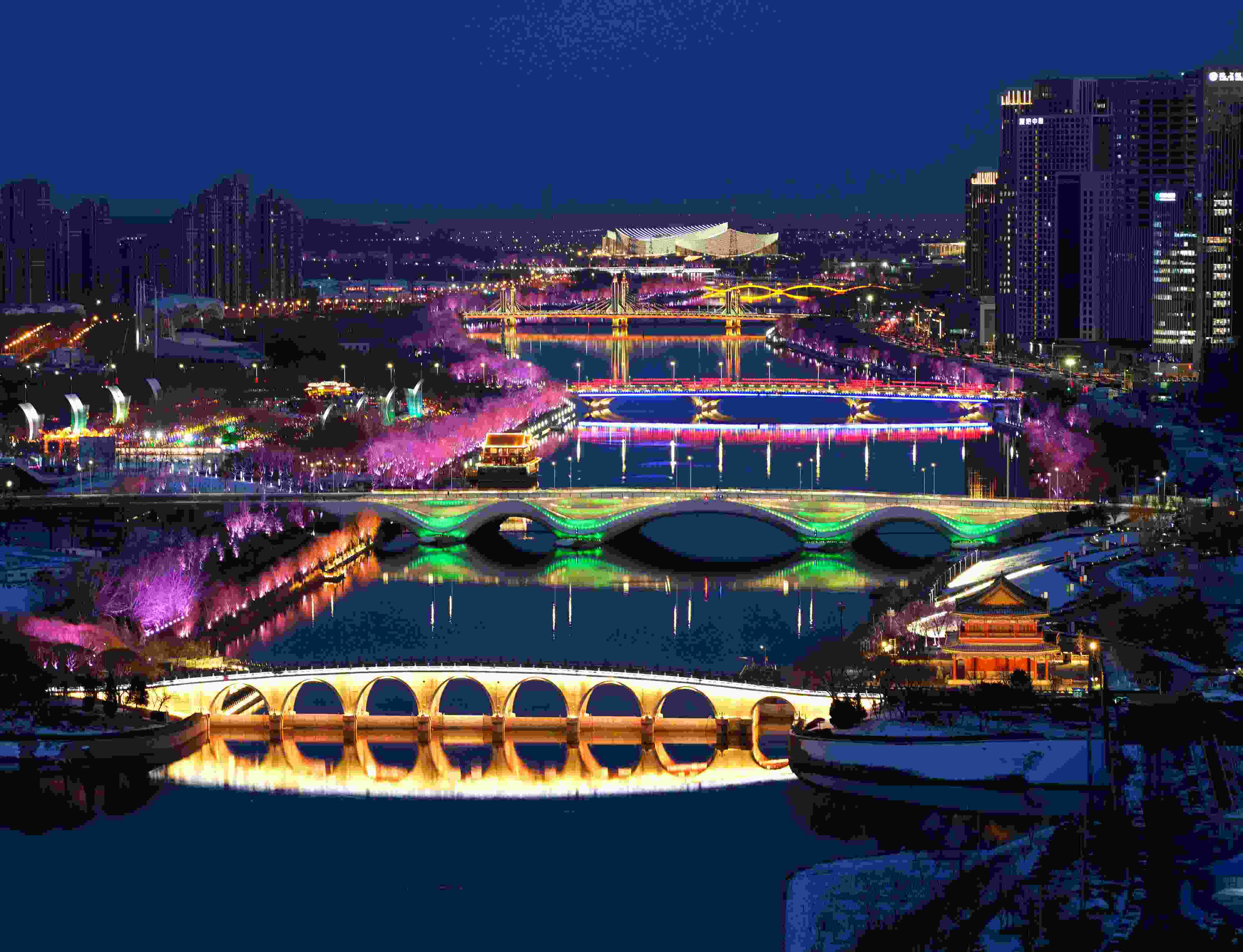 2024年2月22日，京杭大運(yùn)河北京通州段夜景。