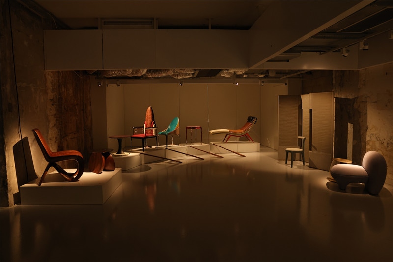 《新生萬物-中國非遺與當(dāng)代設(shè)計(jì)展》展廳。陽光媒體集團(tuán)供圖
