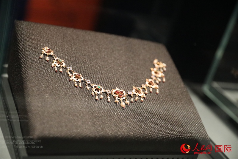 展覽“傳奇之旅：馬可·波羅與絲綢之路上的世界”展品。人民網(wǎng) 殷韜攝