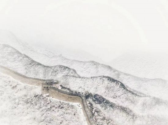 朱銳拍攝的長城雪景。（受訪者供圖）