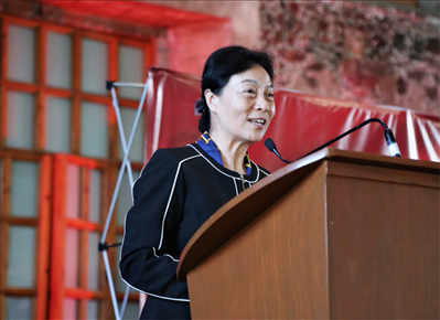 李雅芳作主旨發(fā)言。主辦方供圖