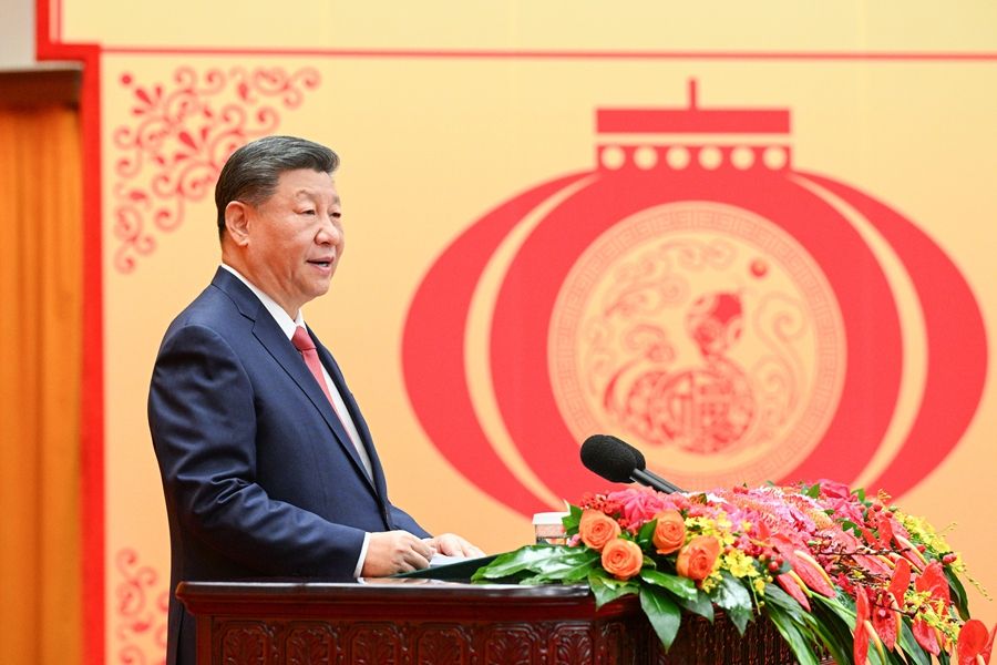 1月27日，中共中央、國務(wù)院在北京人民大會堂舉行2025年春節(jié)團拜會。中共中央總書記、國家主席、中央軍委主席習(xí)近平發(fā)表講話。新華社記者 李學(xué)仁 攝