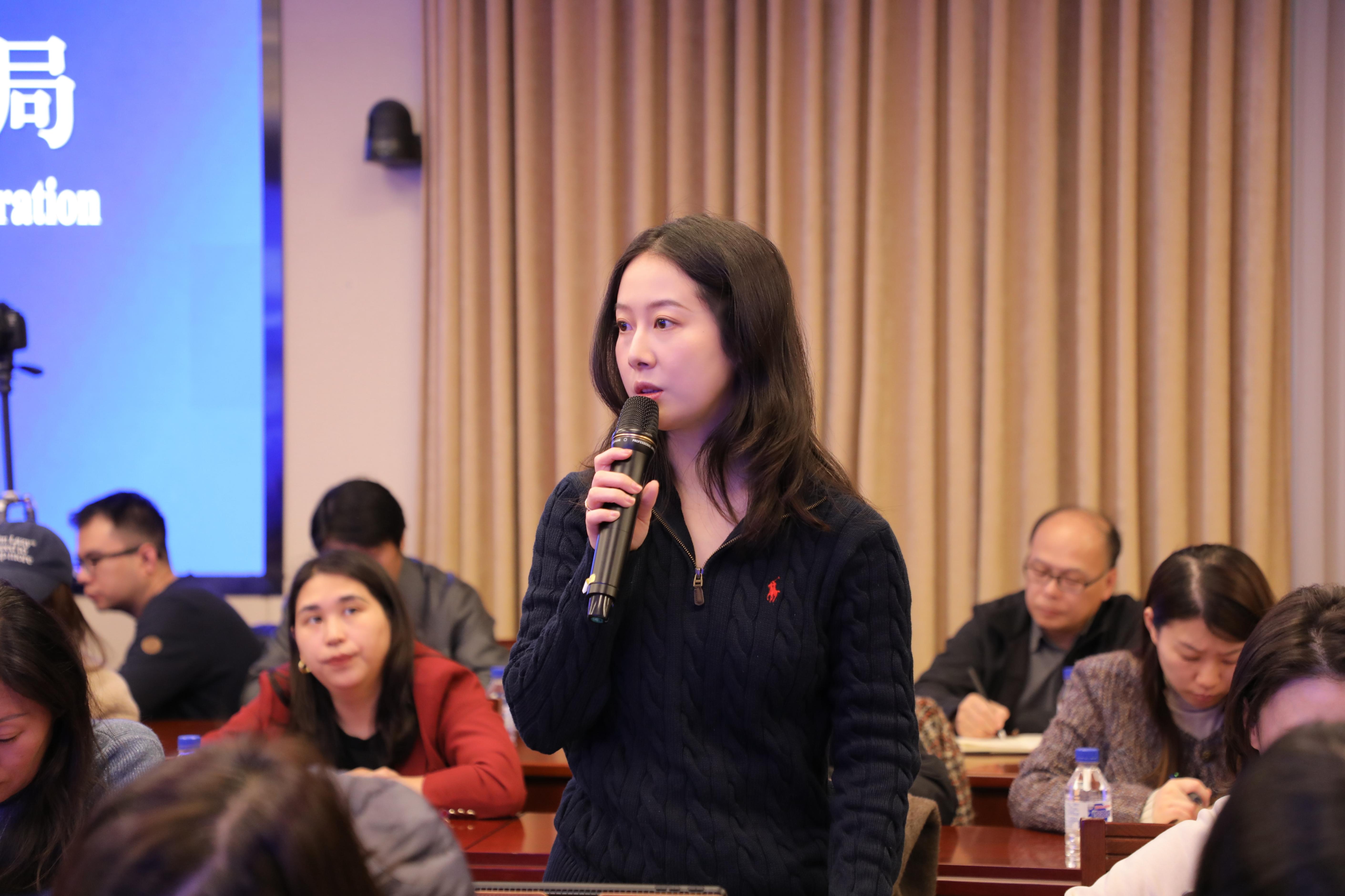 人民網(wǎng)記者提問。會(huì)議方供圖