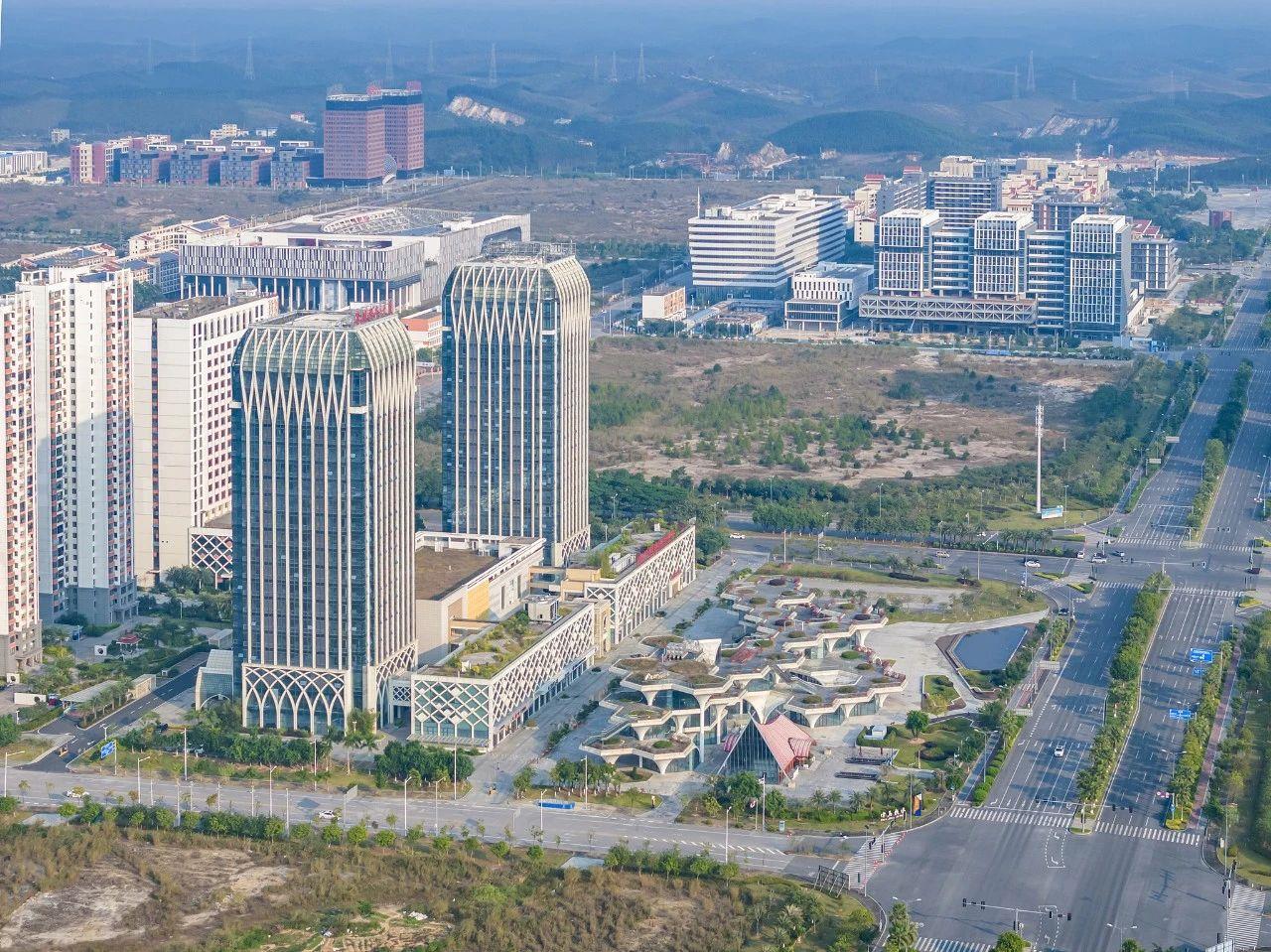 2023年11月，廣西欽州，航拍中國—馬來西亞欽州產(chǎn)業(yè)園區(qū)。