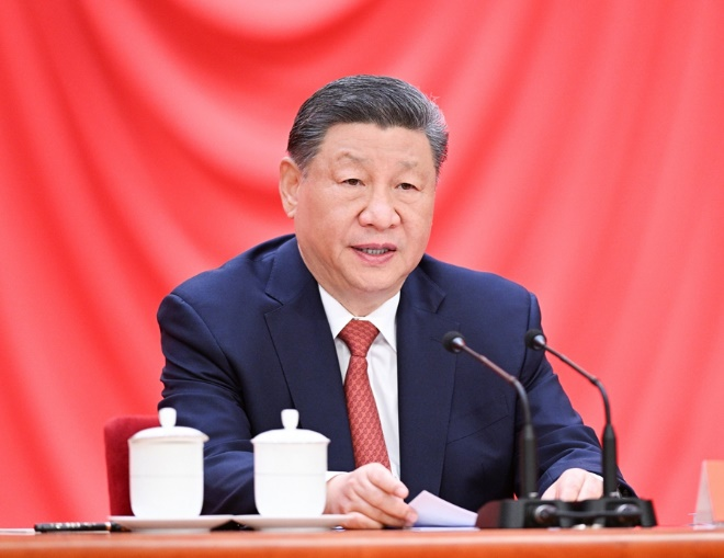 4月28日，慶祝中華全國總工會成立100周年暨全國勞動模范和先進工作者表彰大會在北京人民大會堂隆重舉行。中共中央總書記、國家主席、中央軍委主席習近平出席大會并發(fā)表重要講話。新華社記者 李學仁 攝